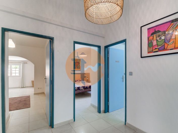 Image No.40-4 Bed House for sale