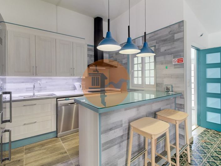 Image No.41-4 Bed House for sale