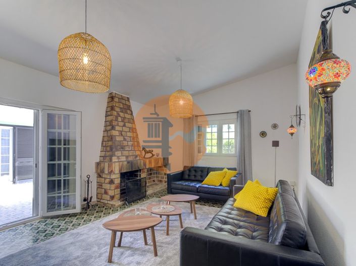 Image No.45-4 Bed House for sale