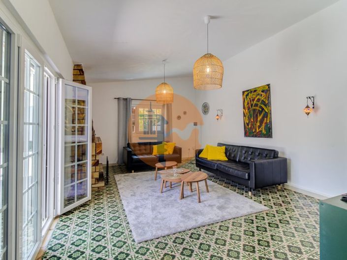 Image No.48-4 Bed House for sale