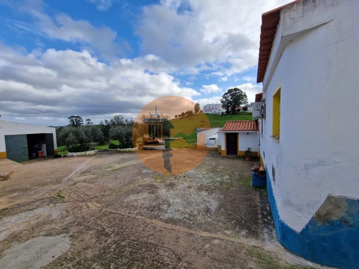 Image No.21-2 Bed House for sale