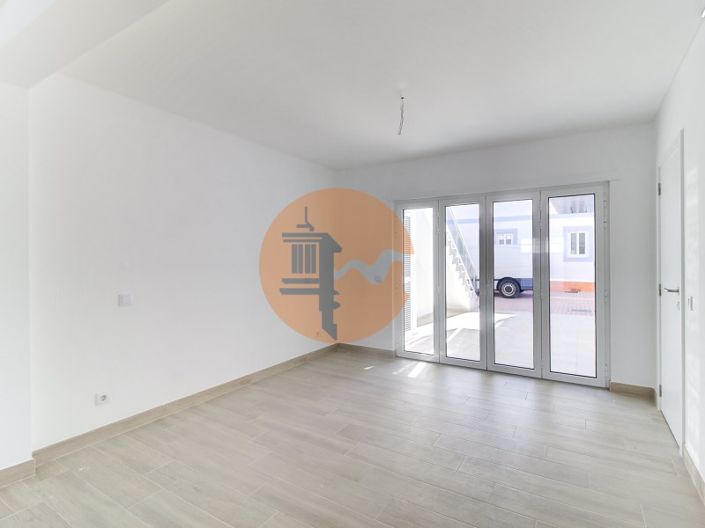 Image No.22-1 Bed Apartment for sale