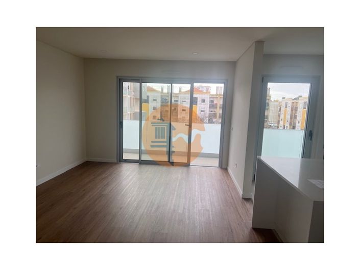 Image No.1-3 Bed Apartment for sale
