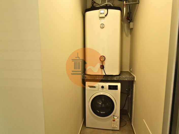 Image No.11-3 Bed Apartment for sale