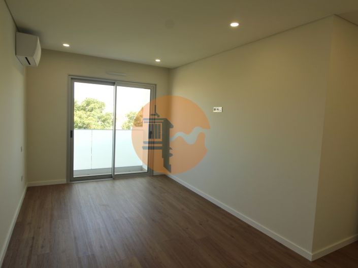 Image No.16-3 Bed Apartment for sale