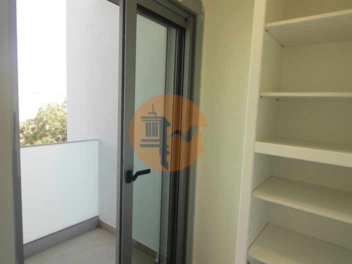 Image No.29-3 Bed Apartment for sale