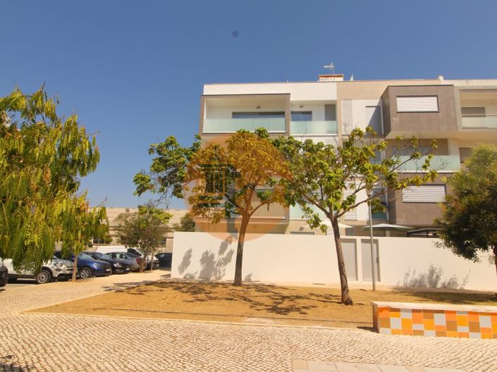 Image No.34-3 Bed Apartment for sale