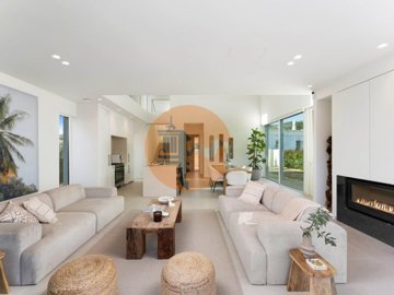 idacfd9a01-0000-0500-0000-0000158a8609