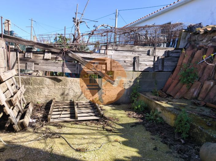 Image No.4-1 Bed House for sale