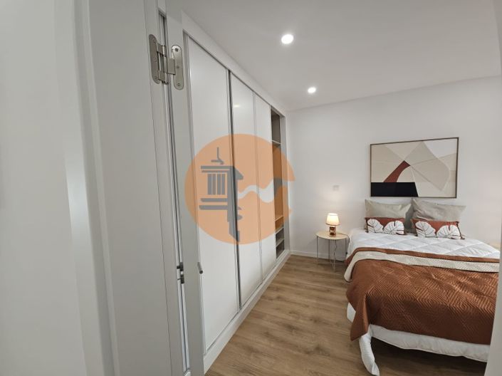 Image No.17-3 Bed Apartment for sale