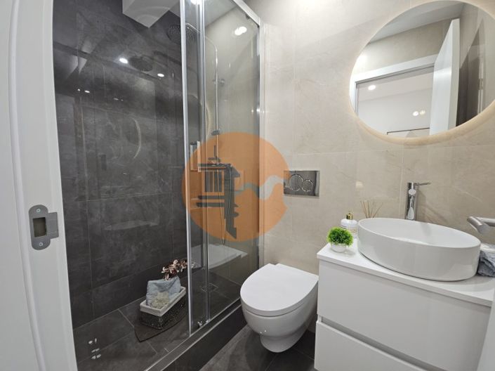 Image No.23-3 Bed Apartment for sale