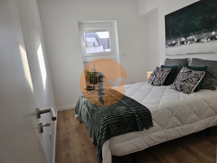 Image No.27-3 Bed Apartment for sale