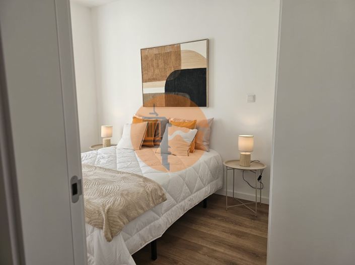 Image No.40-3 Bed Apartment for sale