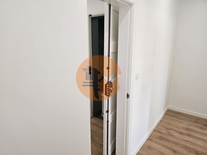 Image No.50-3 Bed Apartment for sale