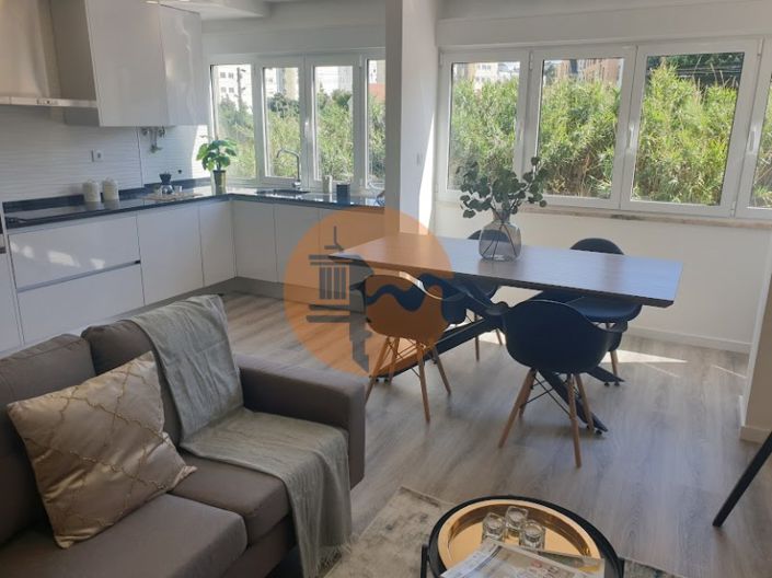 Image No.9-Appartement de 3 chambres à vendre à Lisbon