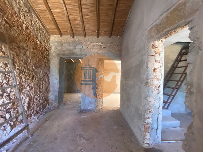 Image No.12-4 Bed House for sale