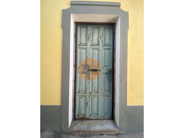 Image No.26-4 Bed House for sale