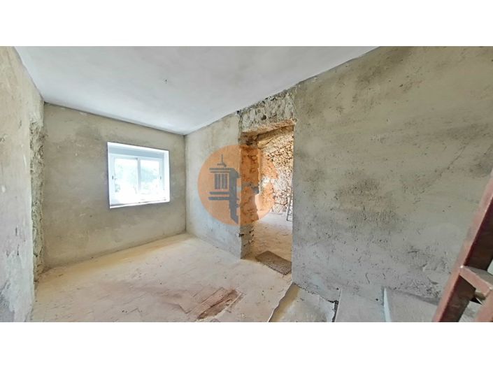 Image No.46-4 Bed House for sale