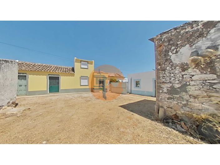 Image No.51-4 Bed House for sale