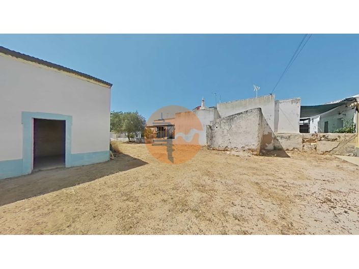 Image No.52-4 Bed House for sale