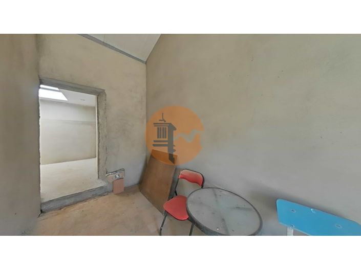 Image No.56-4 Bed House for sale