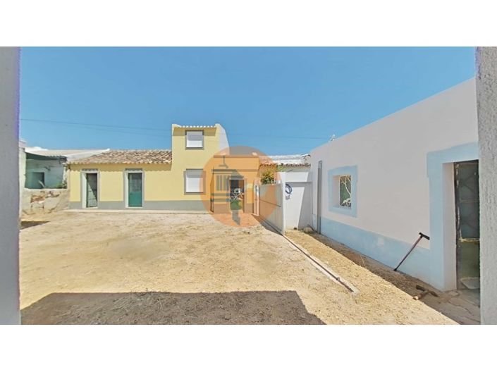 Image No.66-4 Bed House for sale