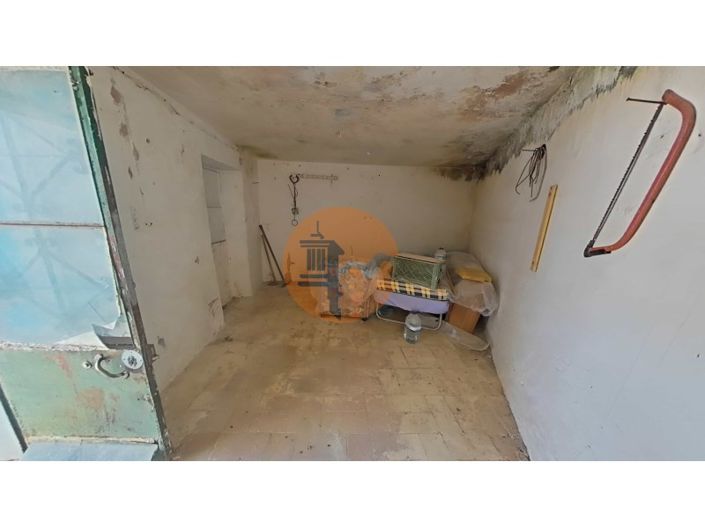 Image No.67-4 Bed House for sale