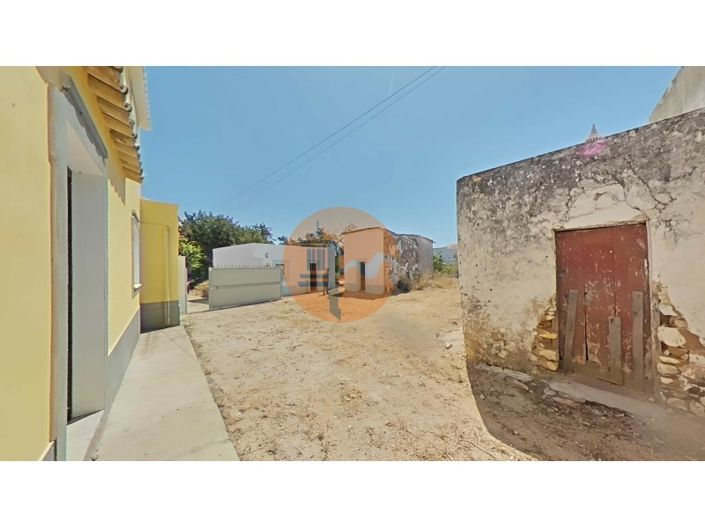 Image No.69-4 Bed House for sale