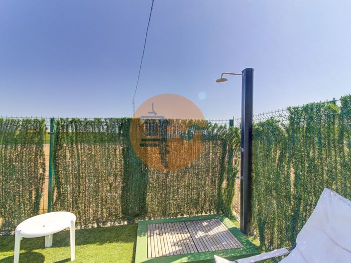 Image No.68-5 Bed House for sale