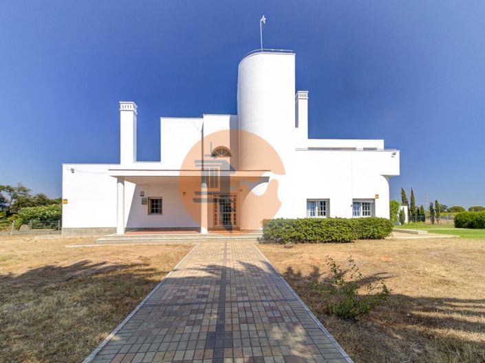 Image No.74-5 Bed House for sale