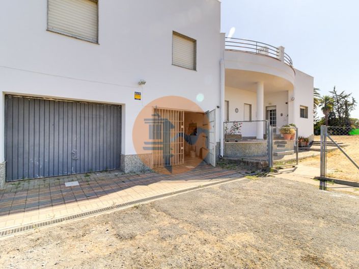 Image No.76-5 Bed House for sale