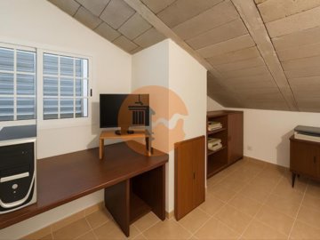 id4eb7a201-0000-0500-0000-000016945a0b