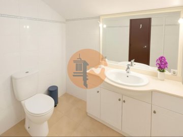 id4eb7a201-0000-0500-0000-000016945a0e