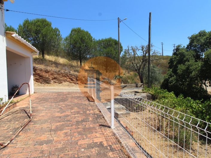 Image No.17-3 Bed House for sale