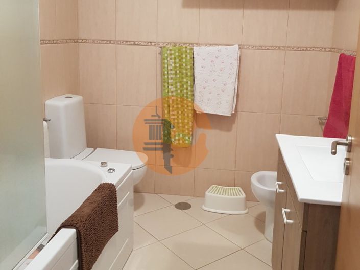 Image No.33-2 Bed Apartment for sale