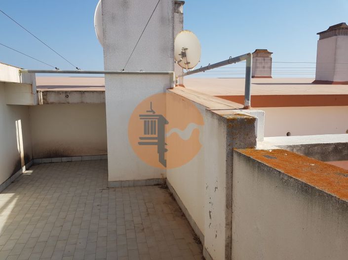 Image No.45-2 Bed Apartment for sale