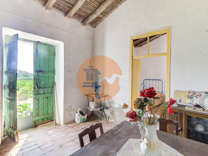 Image No.15-3 Bed Farmhouse for sale