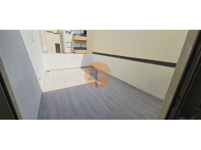Image No.18-3 Bed Apartment for sale