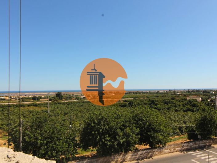 Image No.10-3 Bed Apartment for sale