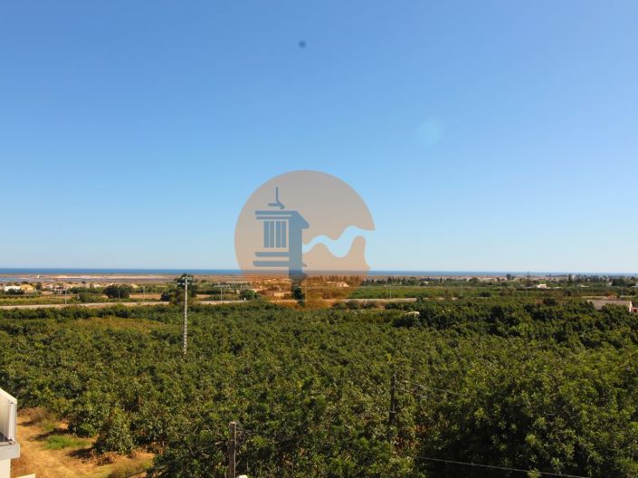 Image No.12-3 Bed Apartment for sale