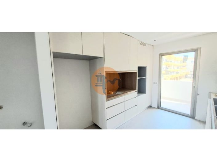 Image No.12-3 Bed Apartment for sale