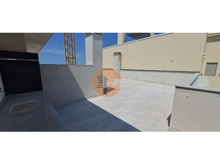 Image No.2-3 Bed Apartment for sale
