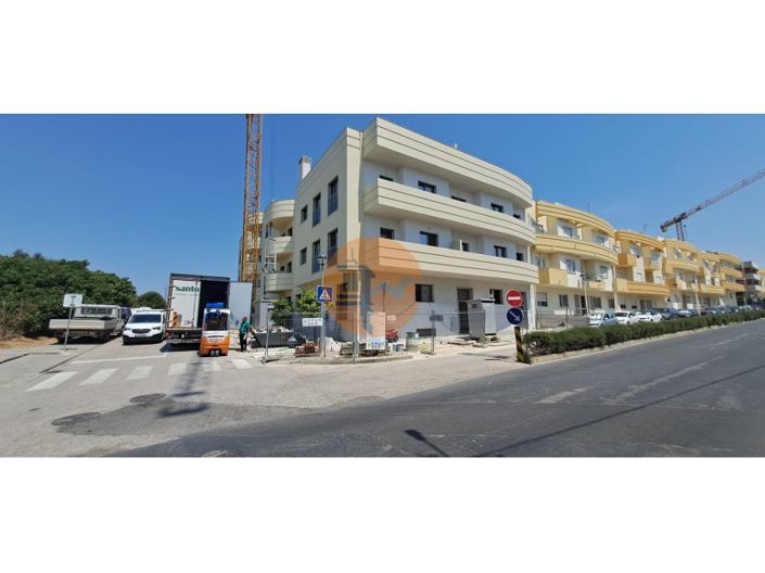 Image No.38-3 Bed Apartment for sale
