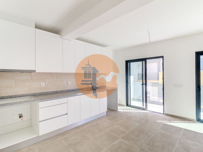 Image No.19-2 Bed Apartment for sale