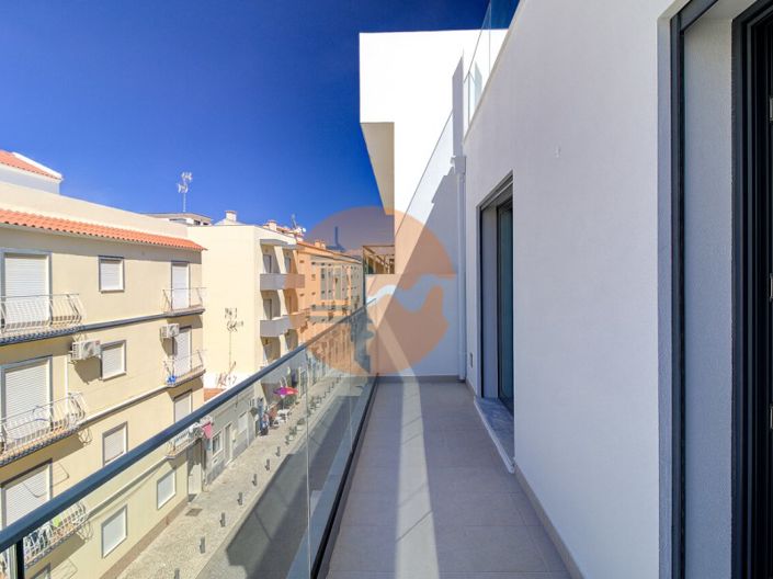 Image No.30-2 Bed Apartment for sale