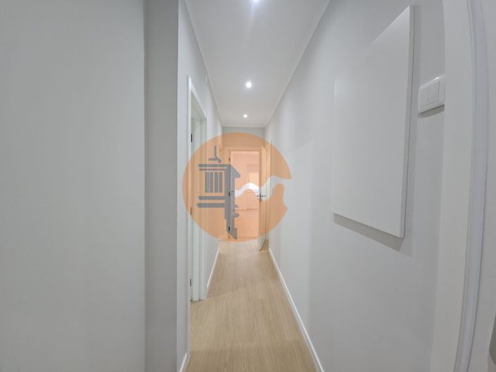 Image No.1-3 Bed Apartment for sale