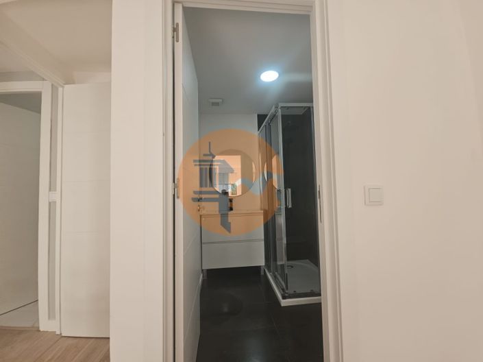 Image No.32-3 Bed Apartment for sale