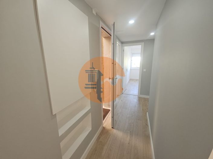 Image No.36-3 Bed Apartment for sale