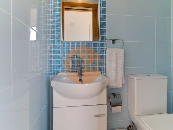 Image No.23-3 Bed House for sale