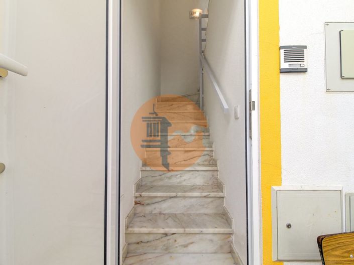 Image No.19-1 Bed Apartment for sale